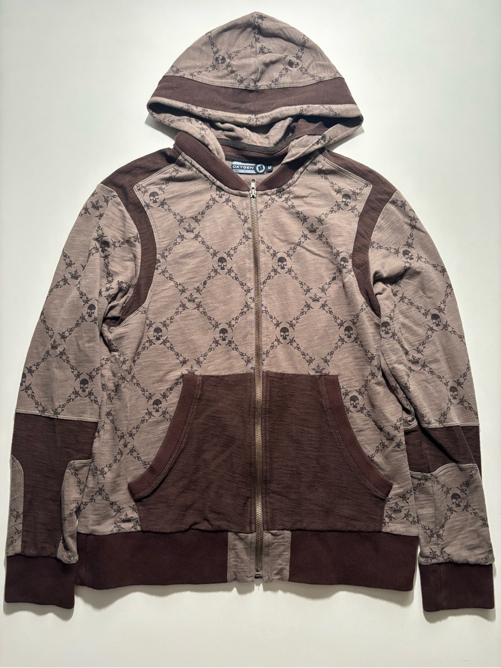 Women’s skull/ crown all over print brown and cream Y2K zip up hoodie